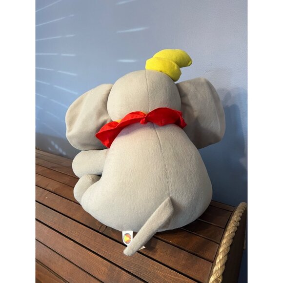 Disney Dumbo 14" Plush Disneyland Resorts New With Tag Disney Parks Authenticate - Picture 5 of 10